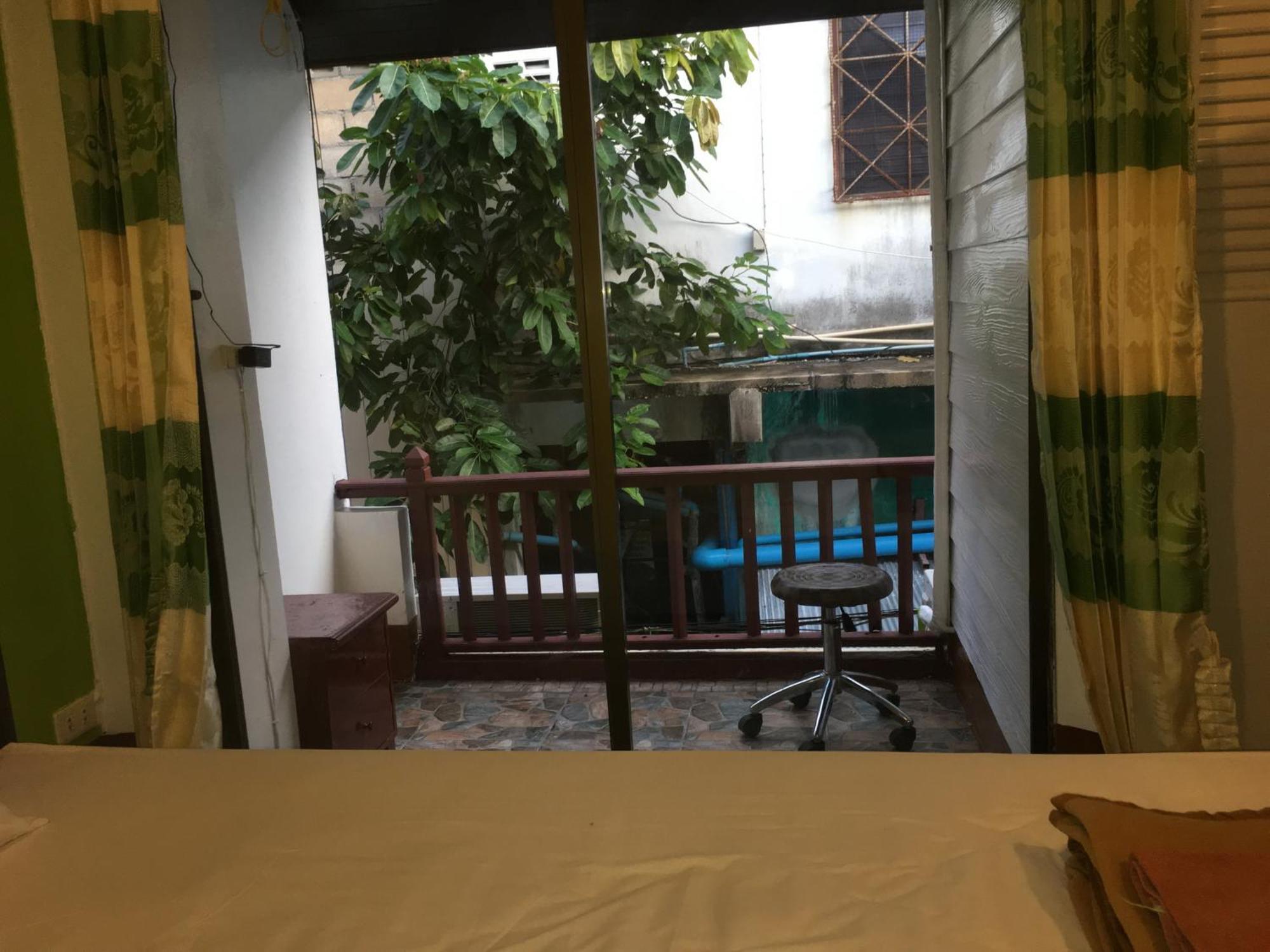 Lucky Guest House Koh Koh Phi Phi Don Extérieur photo